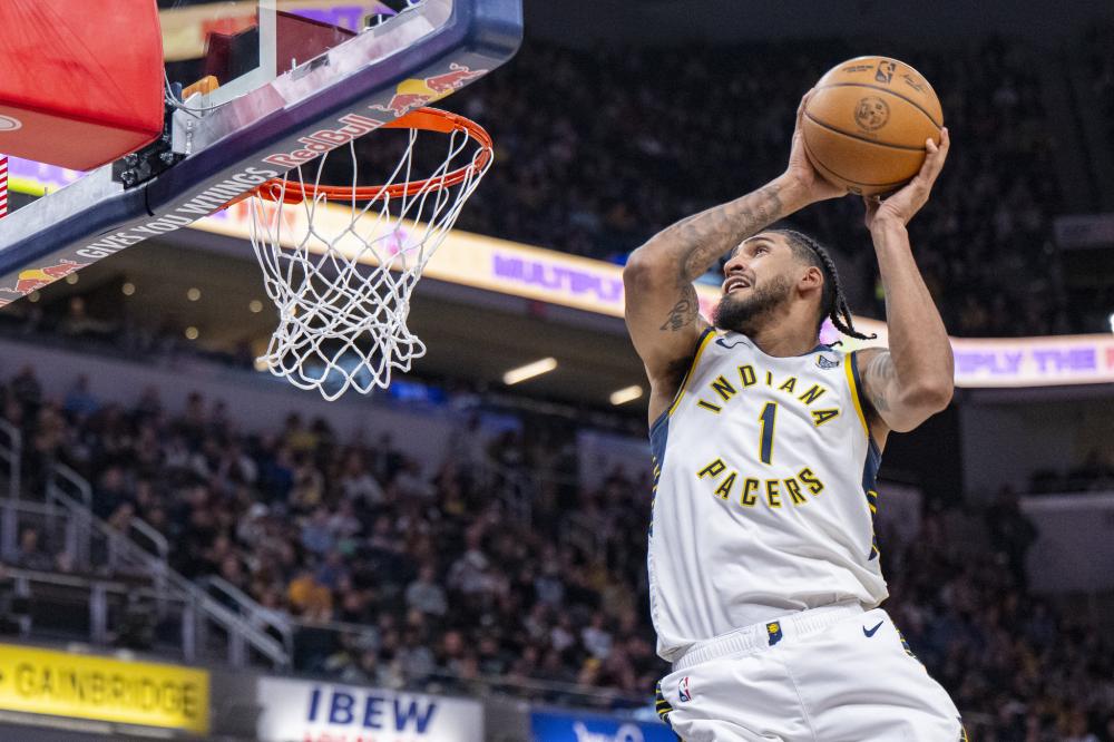 和曼联的传闻？弗兰克：现在有很多谣言，我不谈论其他俱乐部